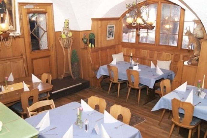 Imagen del bar/restaurante del Hotel Gasthof Sch&ouml;nblick. Foto 8