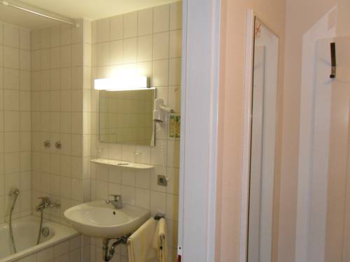 Imagen de la habitación del Hotel Gasthof Traube. Foto 4