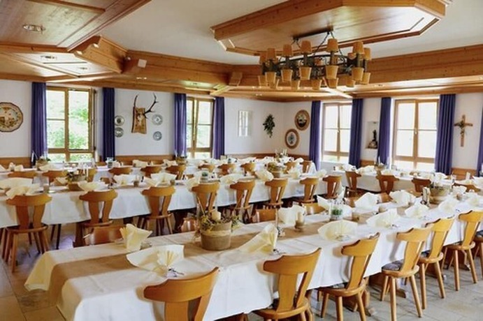 Imagen del bar/restaurante del Hotel Gasthof Zum Hirschen. Foto 5