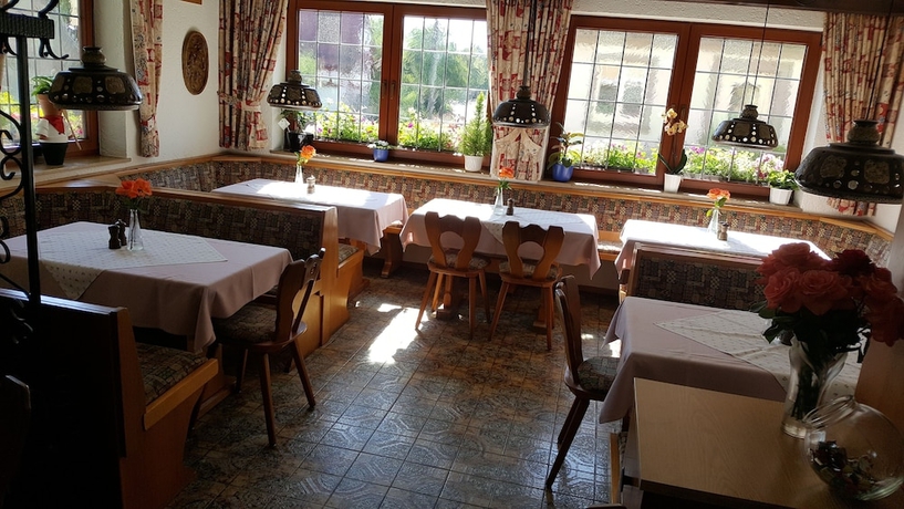 Imagen del bar/restaurante del Hotel Gasthof Zum Schwan. Foto 5