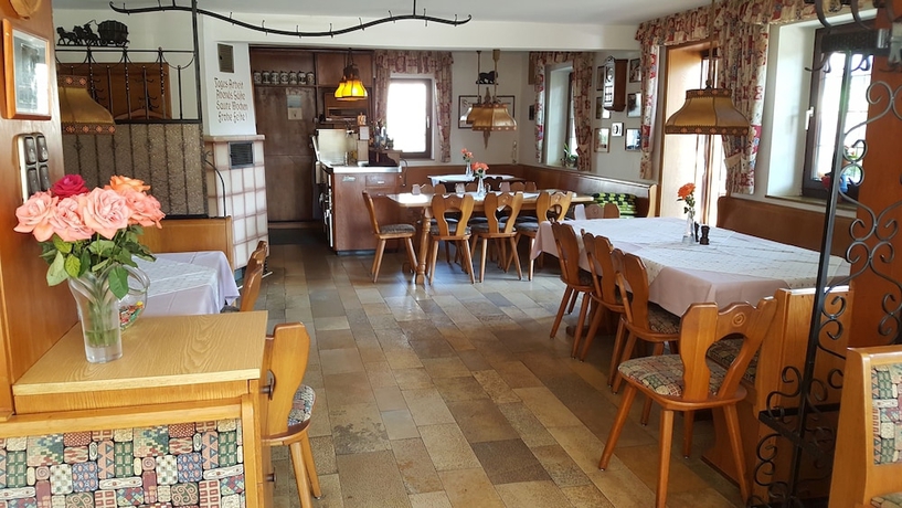 Imagen del bar/restaurante del Hotel Gasthof Zum Schwan. Foto 6