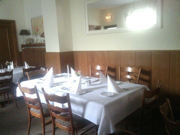 Imagen del bar/restaurante del Hotel Gastst&auml;tte Pfingsten. Foto 3