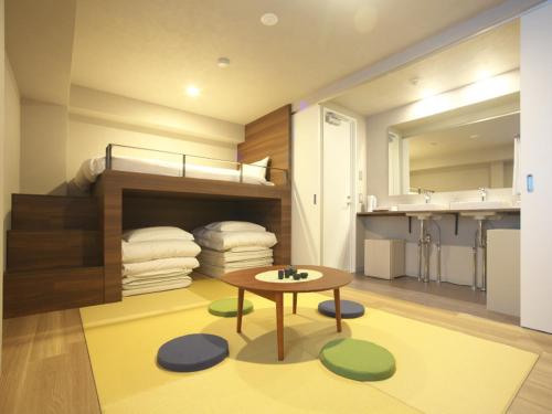 Imagen de la habitación del Hotel Gee Haive. Foto 20