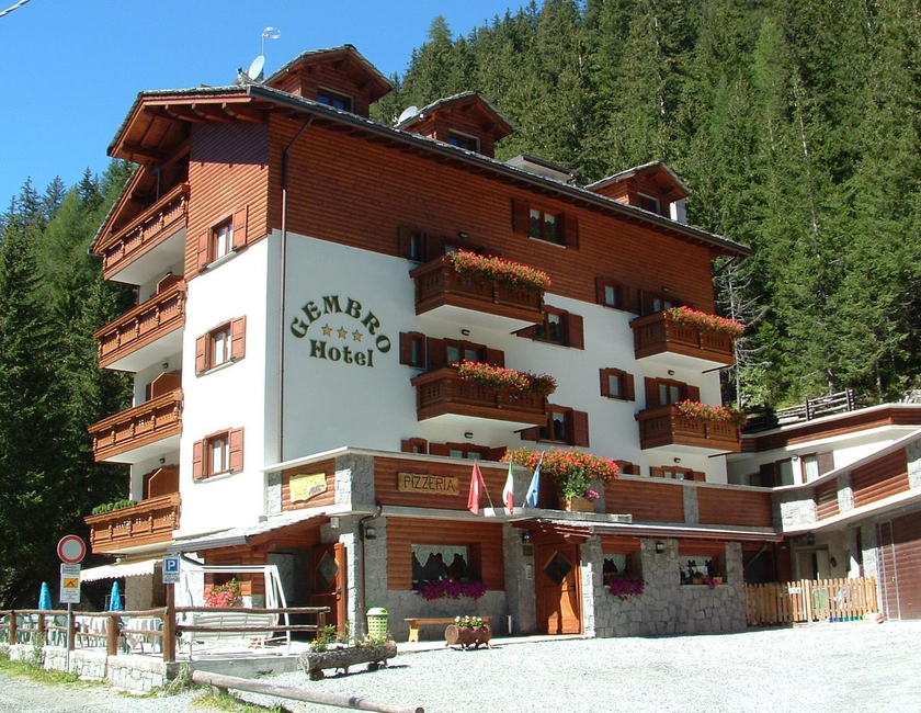Imagen general del Hotel Gembro. Foto 8