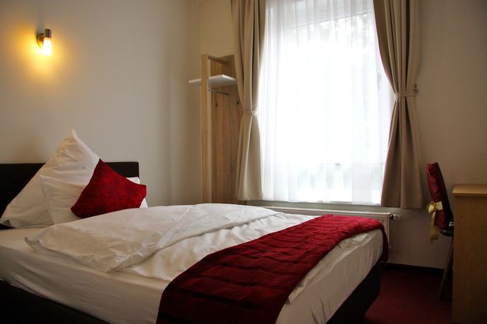 Imagen de la habitación del Hotel Gemini, Dusseldorf. Foto 12