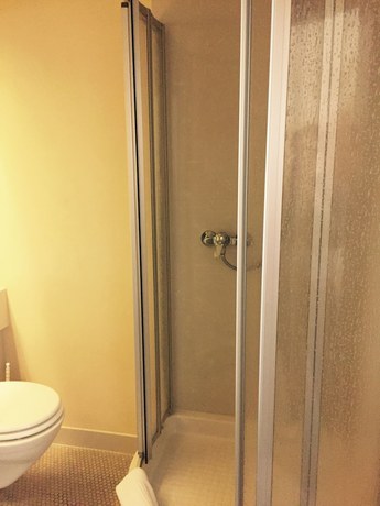 Imagen de la habitación del Hotel Gerber, Offenbach am Main. Foto 7