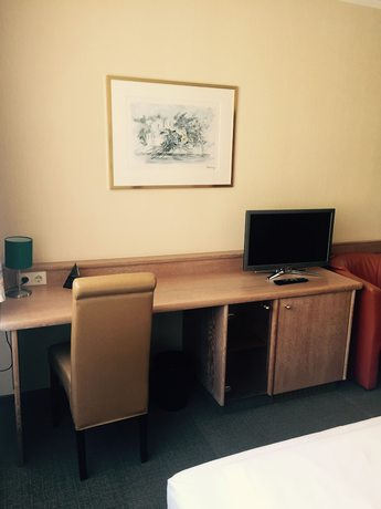 Imagen de la habitación del Hotel Gerber, Offenbach am Main. Foto 9