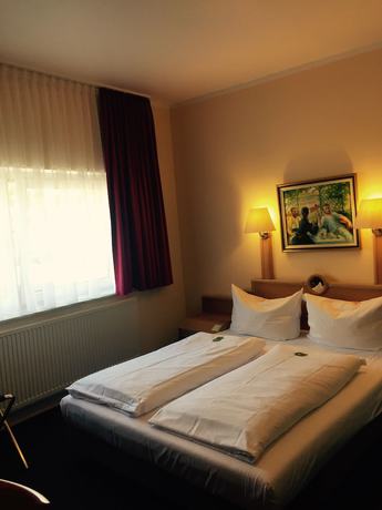 Imagen de la habitación del Hotel Gerber, Offenbach am Main. Foto 13