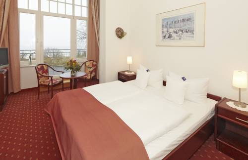 Imagen de la habitación del Hotel Germania. Foto 14