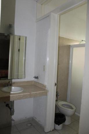 Imagen de la habitación del Hotel Gina. Foto 17