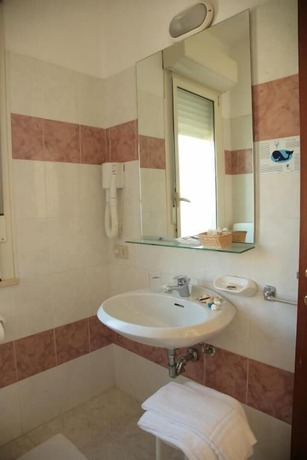 Imagen general del Hotel Giuliana. Foto 6