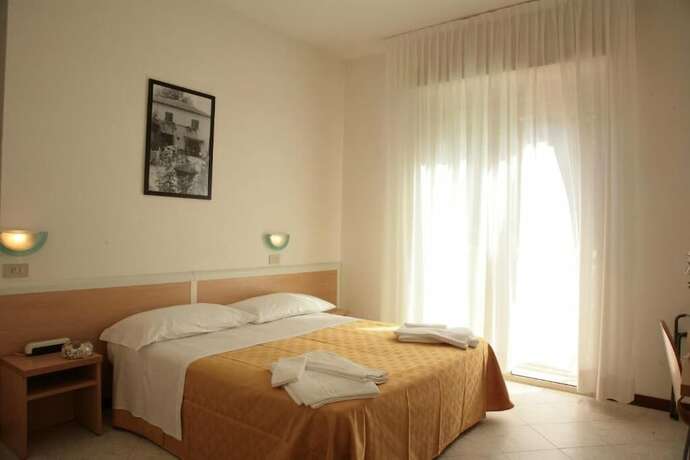 Imagen general del Hotel Giuliana. Foto 13
