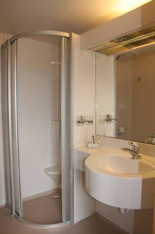 Imagen de la habitación del Hotel Gl&auml;rnisch Hof. Foto 6
