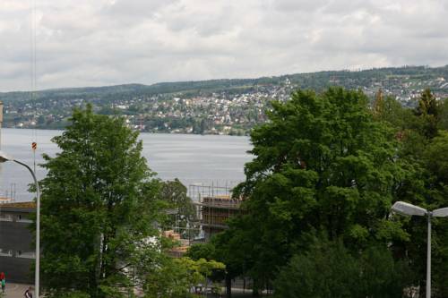 Imagen de la habitación del Hotel Gl&auml;rnisch Hof. Foto 13