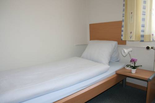 Imagen de la habitación del Hotel Gl&auml;rnisch Hof. Foto 14