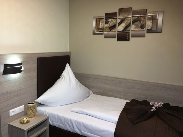Imagen de la habitación del Hotel Glinde. Foto 12