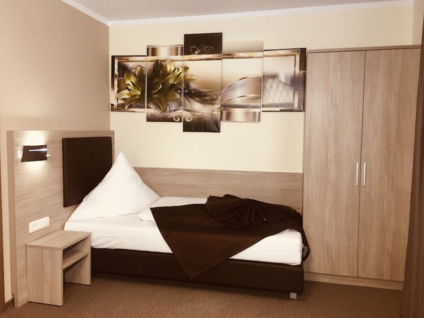 Imagen de la habitación del Hotel Glinde. Foto 18