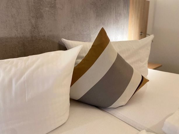 Imagen general del Hotel Gloria, Alsdorf. Foto 1