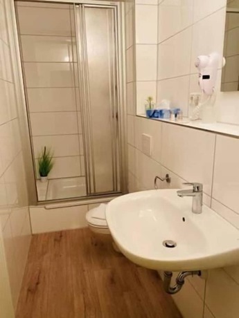 Imagen de la habitación del Hotel Gloria, Alsdorf. Foto 12
