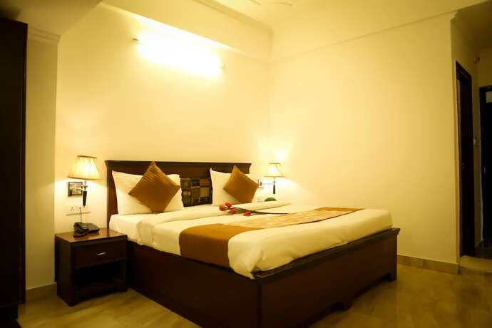 Imagen de la habitación del Hotel Gms Grand. Foto 19