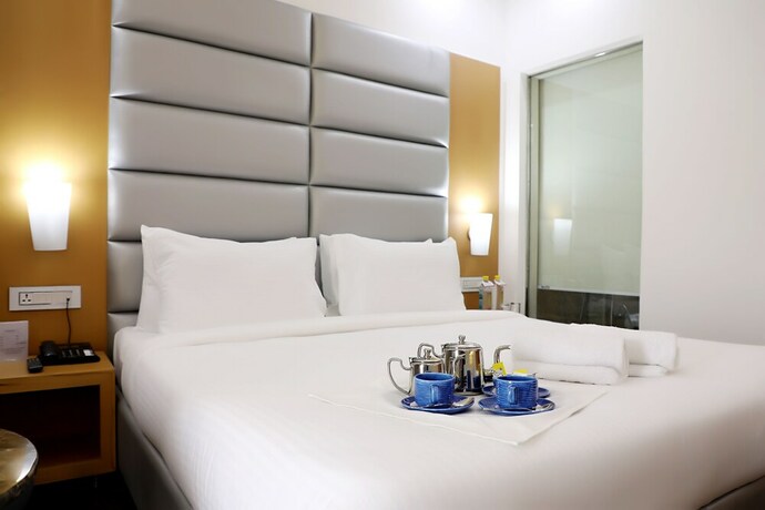 Imagen de la habitación del Hotel Gms Grand. Foto 21