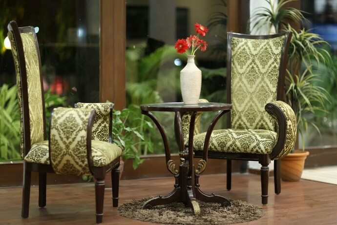 Imagen de los interiores del Hotel Gms Grand. Foto 38