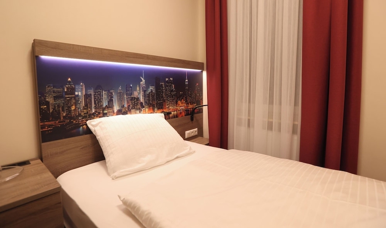 Imagen de la habitación del Hotel Golden Pearl Magdeburg Im Stadtzentrum. Foto 8