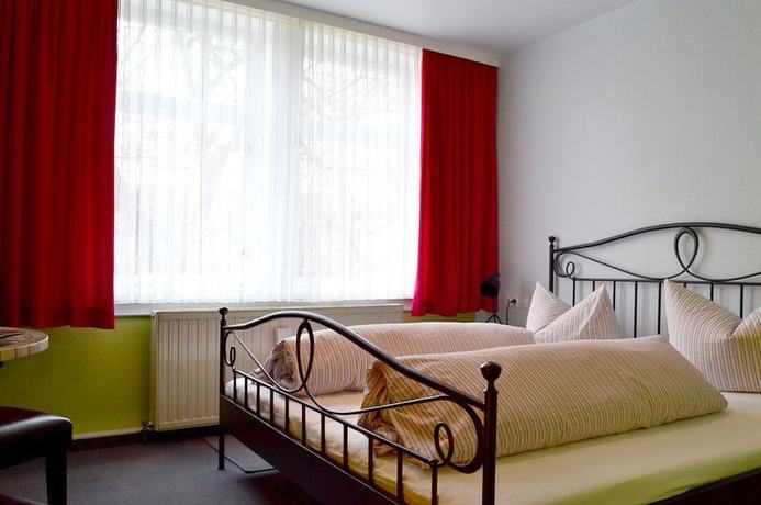 Imagen de la habitación del Hotel Goldene Sonne. Foto 5