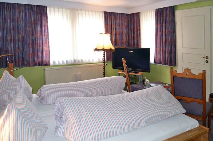 Imagen de la habitación del Hotel Goldene Sonne. Foto 16
