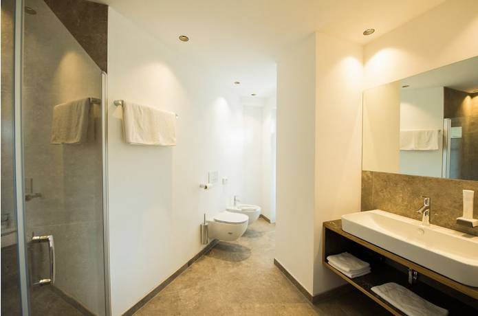 Imagen de la habitación del Hotel Goldene Traube. Foto 7