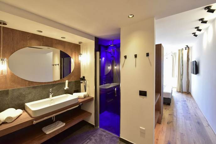 Imagen de la habitación del Hotel Goldene Traube. Foto 14