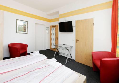 Imagen de la habitación del Hotel Goldener Hahn. Foto 15