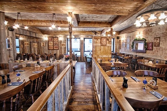 Imagen del bar/restaurante del Hotel Goldener Hirsch Mosbach. Foto 5