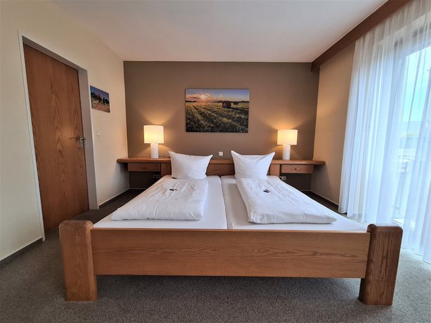 Imagen de la habitación del Hotel Goldenes Fass. Foto 13