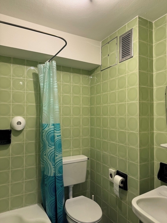 Imagen de la habitación del Hotel Goldenes Kreuz, Siracusa. Foto 6