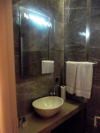Imagen de la habitación del Hotel Goldengate. Foto 4