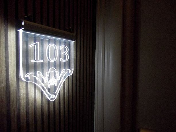 Imagen de los interiores del Hotel Goldengate. Foto 16