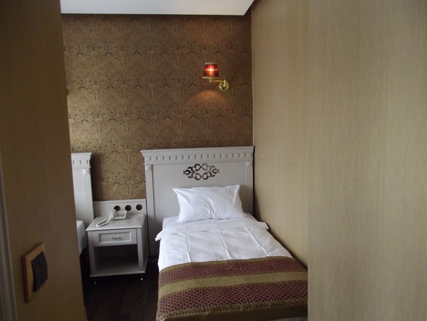 Imagen de la habitación del Hotel Goldengate. Foto 9