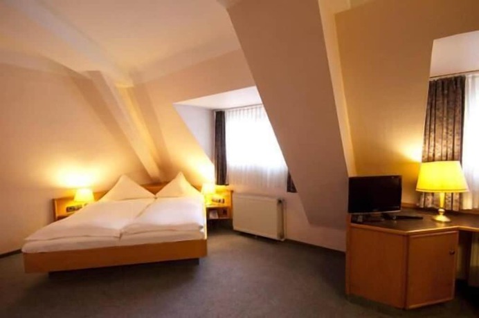 Imagen de la habitación del Hotel Goldinger. Foto 11
