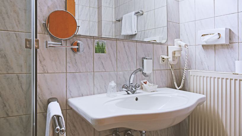 Imagen de la habitación del Hotel Goldinger. Foto 13