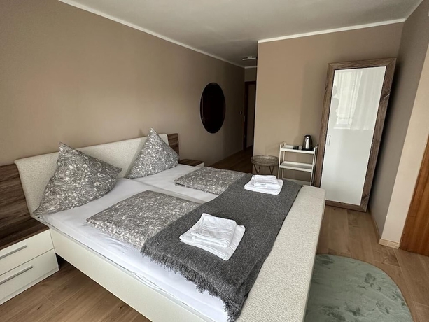 Imagen de la habitación del Hotel Gonzlay. Foto 4