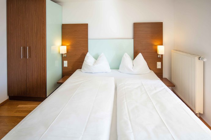 Imagen de la habitación del Hotel Graf Zeppelin. Foto 3