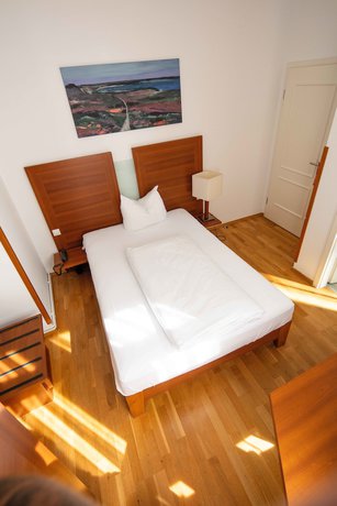 Imagen de la habitación del Hotel Graf Zeppelin. Foto 12