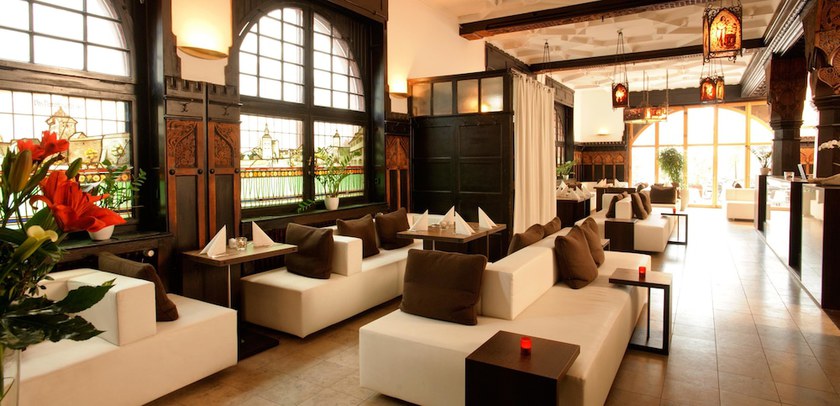 Imagen del bar/restaurante del Hotel Graf Zeppelin. Foto 2