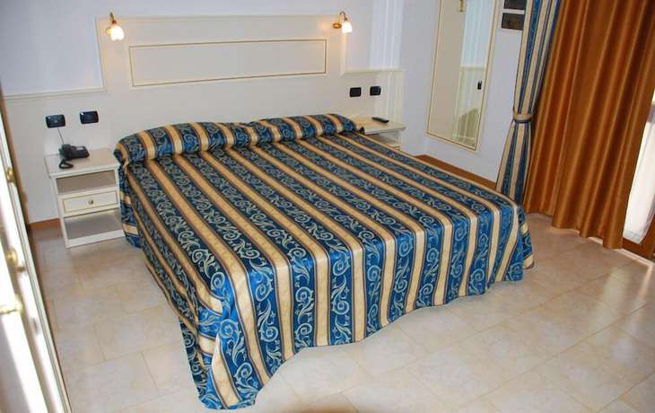 Imagen de la habitación del Hotel Gran Parco. Foto 4