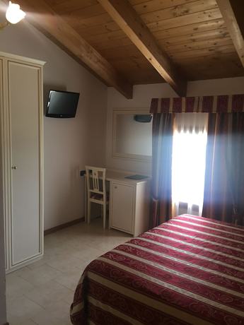 Imagen de la habitación del Hotel Gran Parco. Foto 14