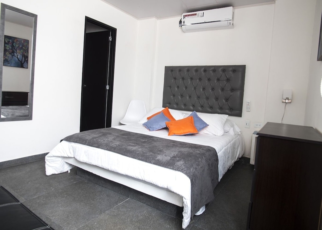 Imagen de la habitación del Hotel Grand H&r. Foto 6