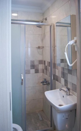 Imagen de la habitación del Hotel Grand Istanbul. Foto 7