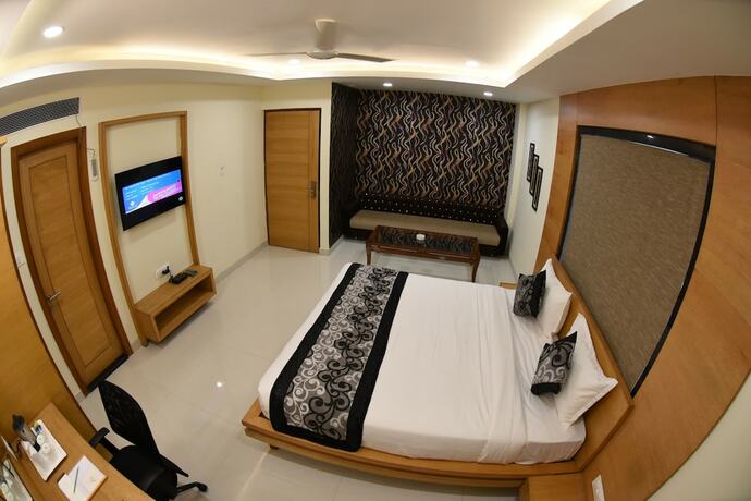 Imagen de la habitación del Hotel Grand Rajputana. Foto 6