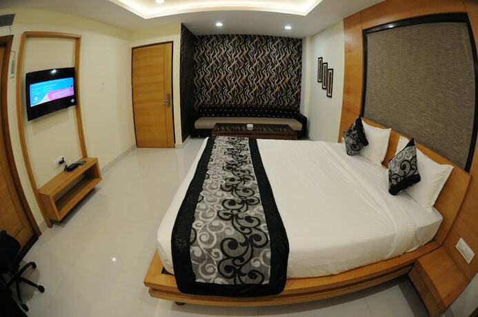 Imagen de la habitación del Hotel Grand Rajputana. Foto 12